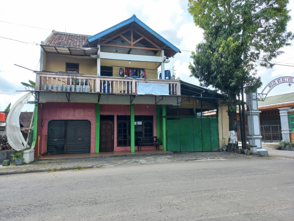 Rumah 2 lantai Dijual Mojo Gayam Sukoharjo