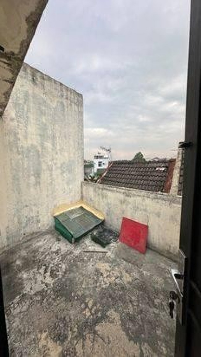 Dijual Rumah Murah Daerah Setiabudi Komp Villa Nusa Setiabudi