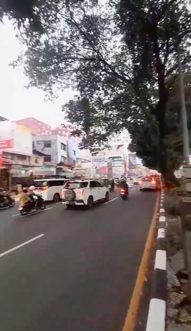 Dijual Cepat Ruko 2.5 Lt Jl Raya Margonda Depok