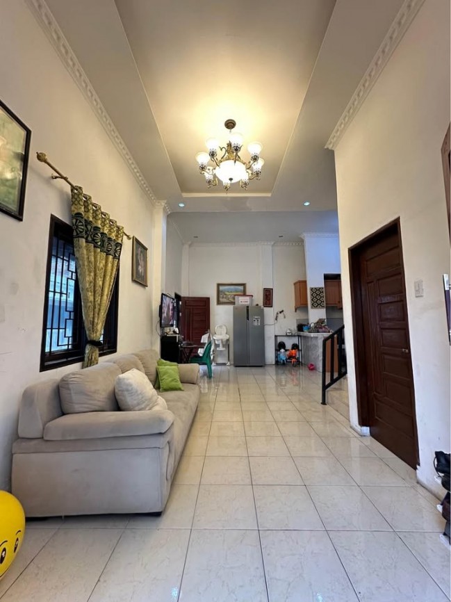 Dijual Rumah 2 Lantai