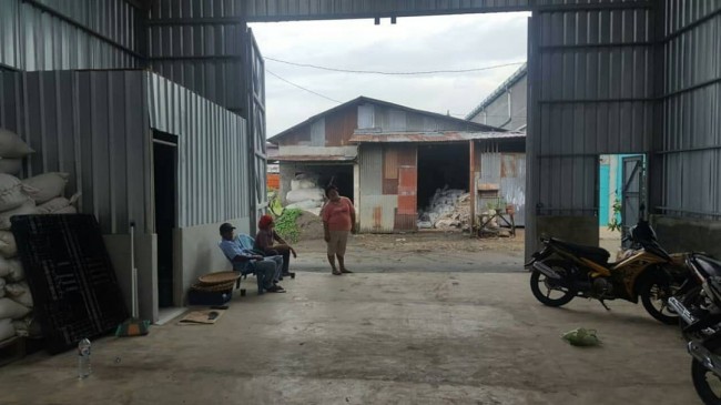 Gudang Daerah Asam Kumbang
