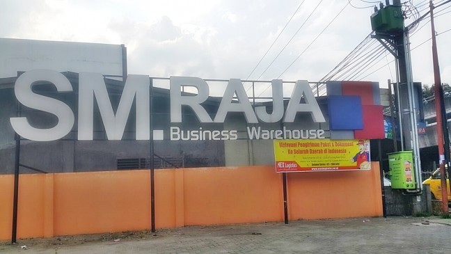 Amplas Warehouse.