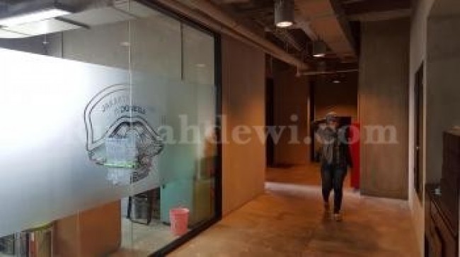 Dijual Gedung MABUA HARLEY DAVIDSON, Pondok Pinang