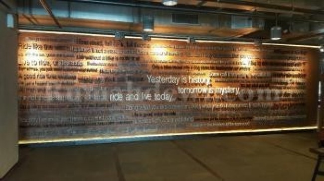 Gedung Mabua Harley Davidson jual cepat