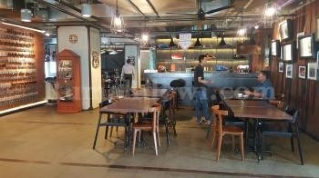 Gedung Mabua Harley Davidson jual cepat