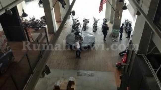 Gedung Mabua Harley Davidson jual cepat