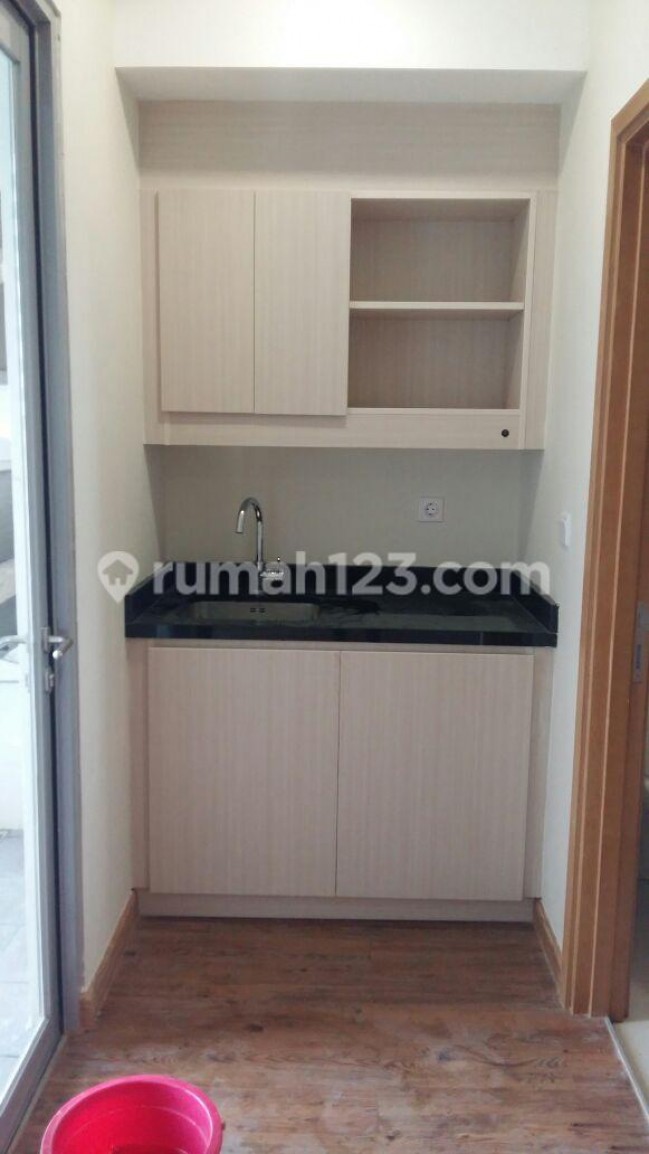 MANA LAGI !! Office Kantor Bergaya Apartemen Cuma di The Mansion Kemayoran