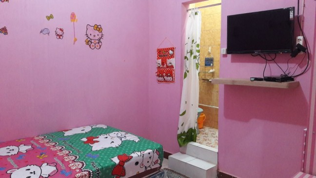 Dijual rumah kost unik + income sangat menarik