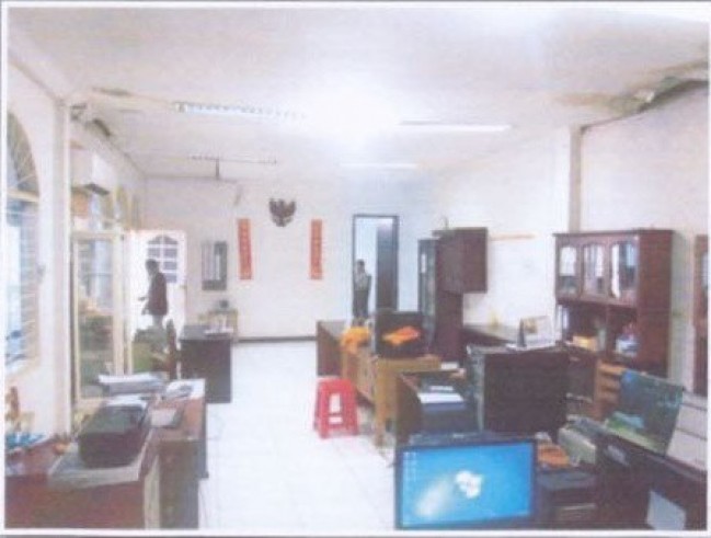 di jual cepat pabrik dan gudang.