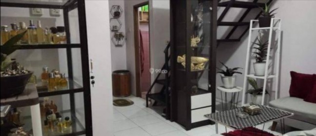 RUMAH DUA LANTAI CIBABAT MASUK MOTOR
