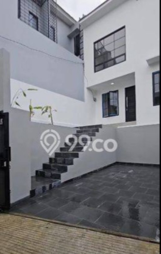 Rumah 2 KT 1 KM Newly Renovated di Ciracas, Dekat Mal, Jakarta Timur