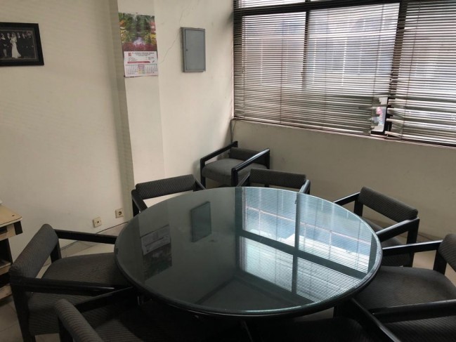 Ruko Gandeng Dijual 5 Lantai - Hayam Wuruk - Bawah Kantor Atas Rumah