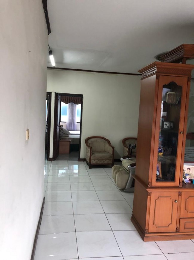 Ruko Gandeng Dijual 5 Lantai - Hayam Wuruk - Bawah Kantor Atas Rumah