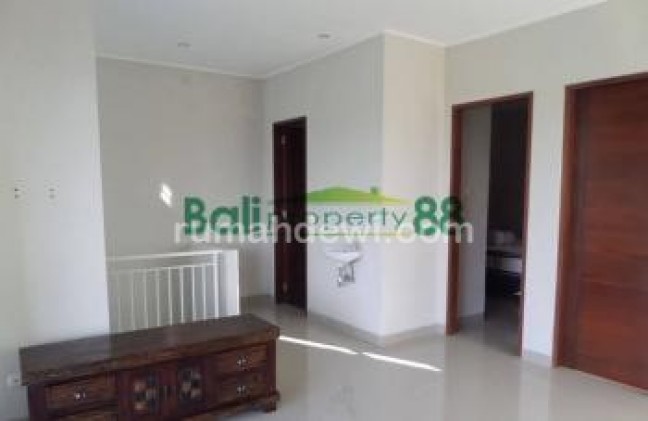 Sewa Villa Tukad Balian Denpasar dg Swiming Pool,view Sawah
