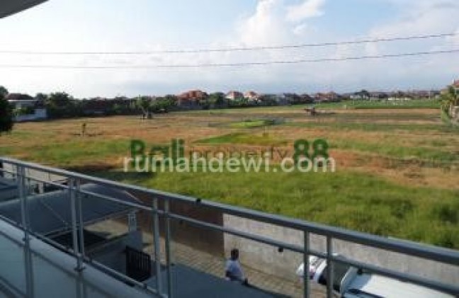 Sewa Villa Tukad Balian Denpasar dg Swiming Pool,view Sawah