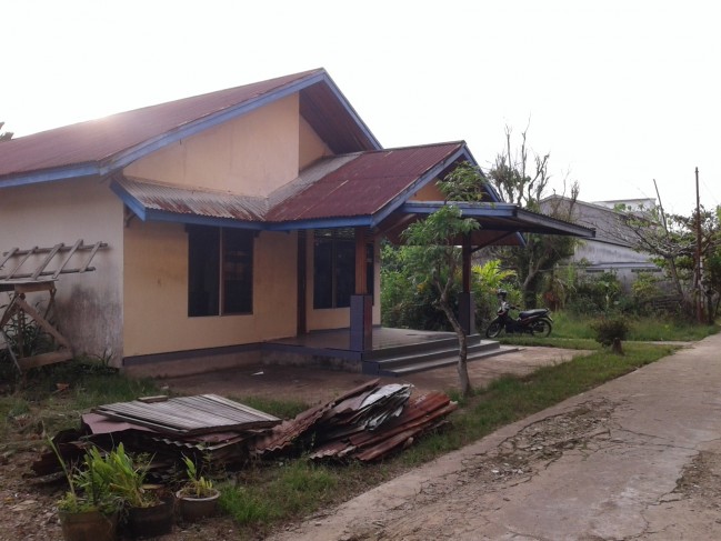 dijual cepat rumah dan tanah serdam kubu raya