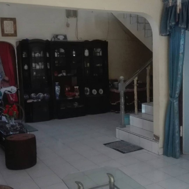 dijual cepat rumah berlokasi strategis