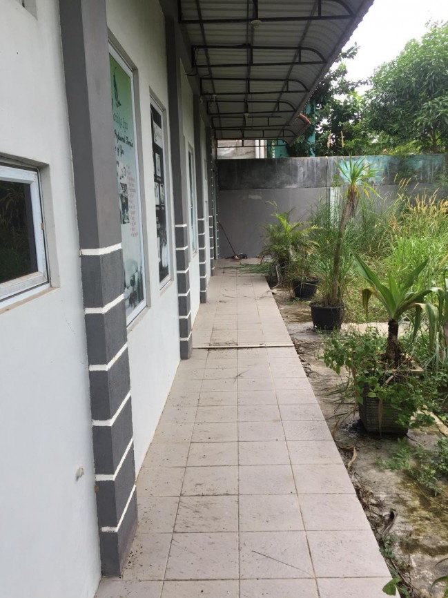 DIJUAL RUMAH PERUM TIBAN 1