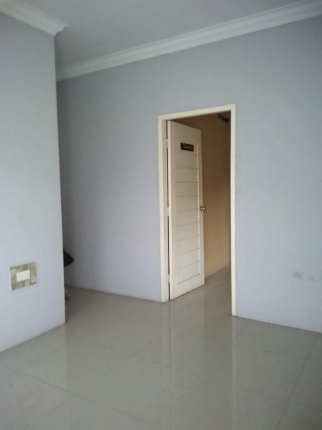 DIJUAL RUMAH PERUM TIBAN 1