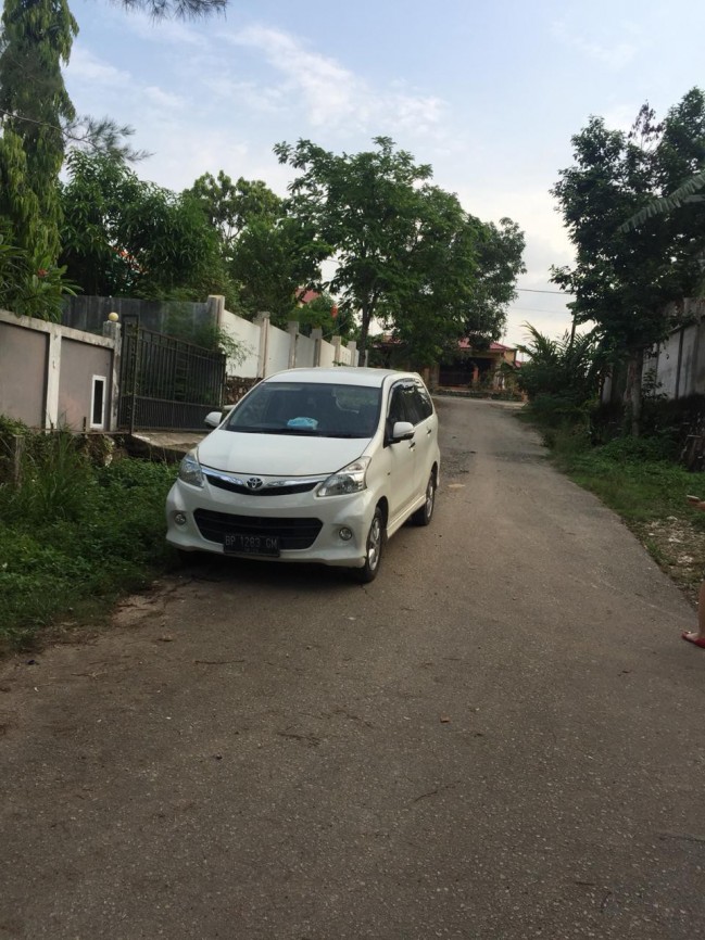 DIJUAL RUMAH PERUM TIBAN 1