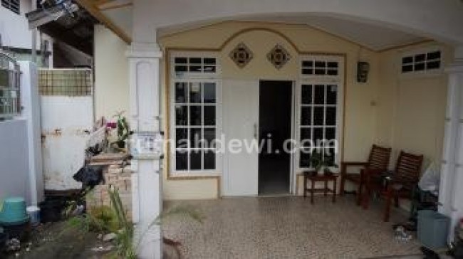 Rumah Komplek Kenanga Indah Jahri Saleh Banjarmasin