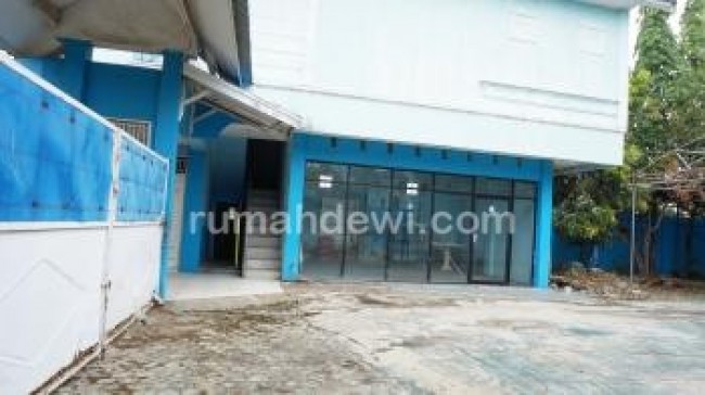 Rumah Mewah Komplek Asdi Karya Permai Banjarmasin