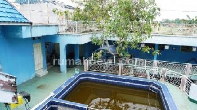 Rumah Mewah Komplek Asdi Karya Permai Banjarmasin