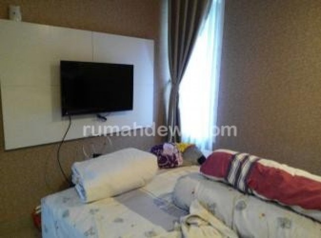 Rumah full furnished di Grand Serpong 2, murah sekali