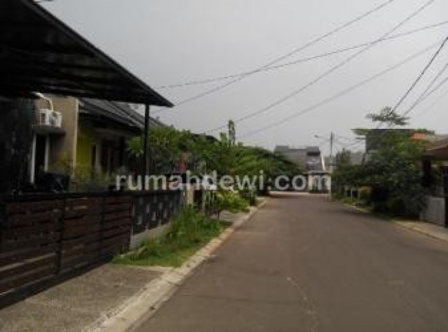 Rumah full furnished di Grand Serpong 2, murah sekali
