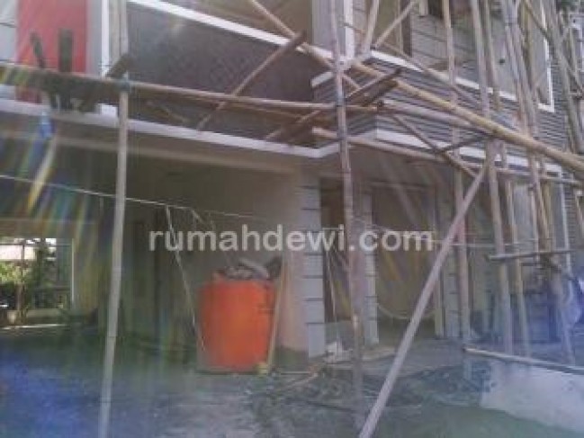 DIJUAL Rumah di Manado