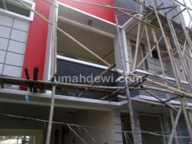 DIJUAL Rumah di Manado