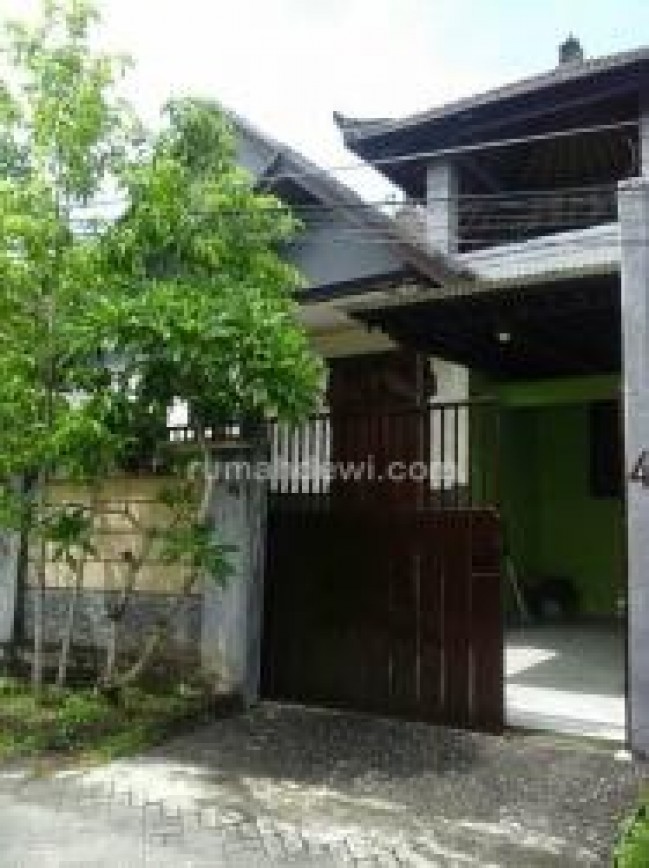 House At Purba Indah Denpasar