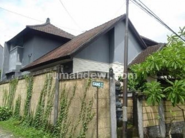 House At Purba Indah Denpasar