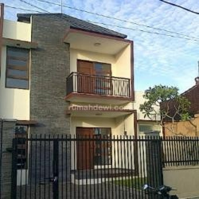rumah minimalis di mahendradata