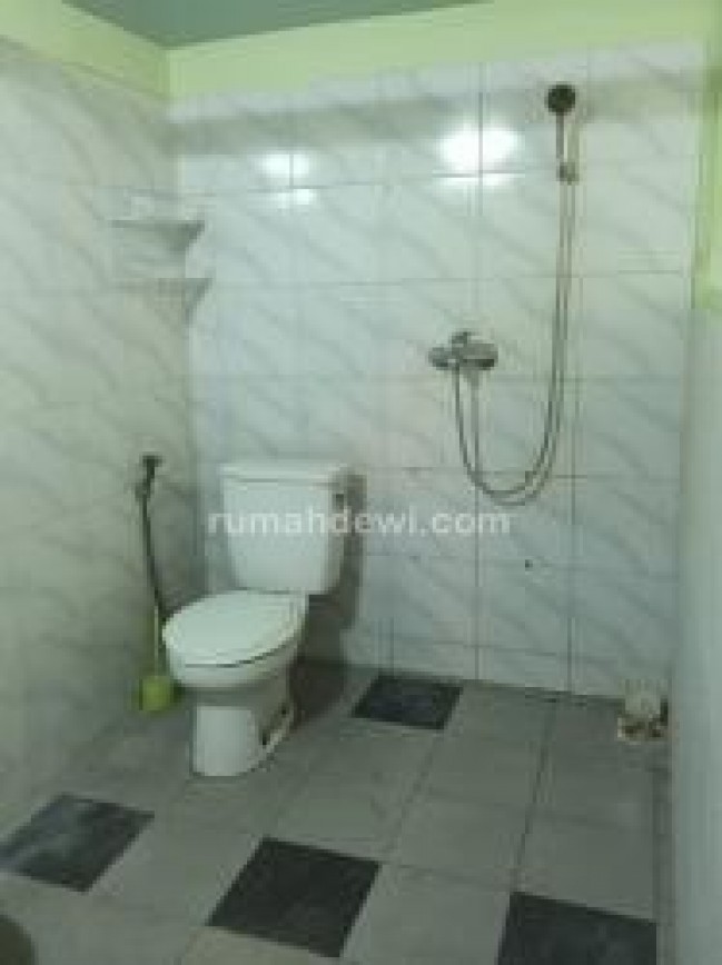 Rumah kost disewakan