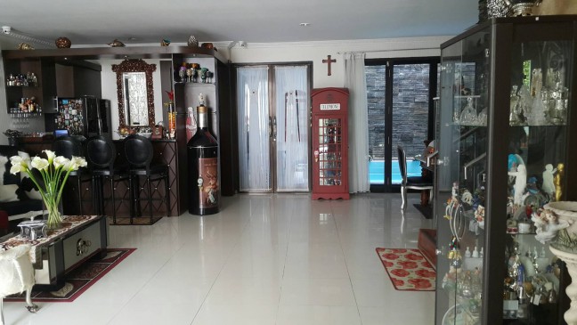 Rumah Megah Harga Fantastik