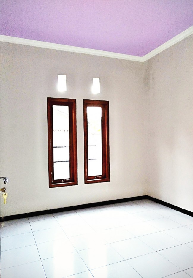 RUMAH BARU TYPE 55 SIAP HUNI DI KAWASAN PENGRAJIN PERAK