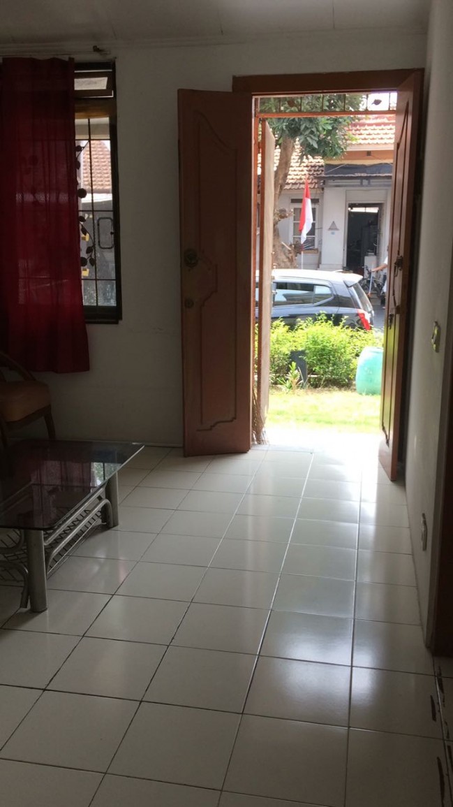 Rumah sewa Full Furnish di Taman Ubud permai Lippo Karawaci Tangerang
