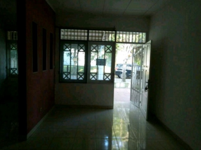 Rumah Luas dan Siap huni di Taman Permata Lippo Karawaci Tangerang