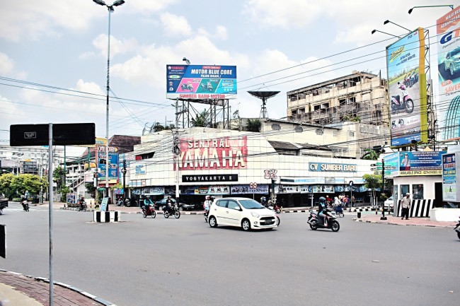 TANAH + BANGUNAN STRATEGIS HOOK TENGAH KOTA DEKAT MALIOBORO