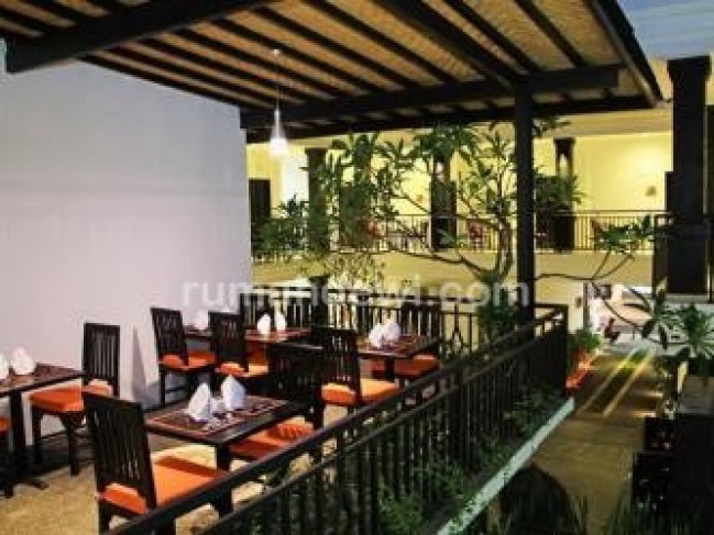 Hotel di Kuta Dijual
